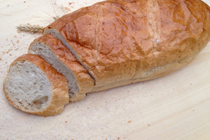Chlieb pšeničný biely 900g, 450g