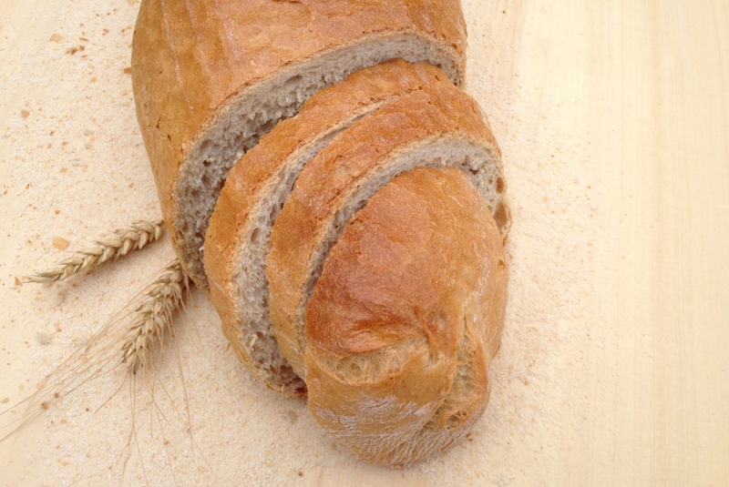 Chlieb pšenično-ražný tmavý 900g, 450g
